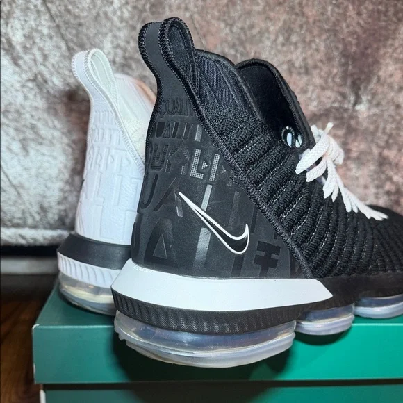 2018 Nike Lebron 16 XVI Equality White Black BQ5969-100 Sz13 like new condition